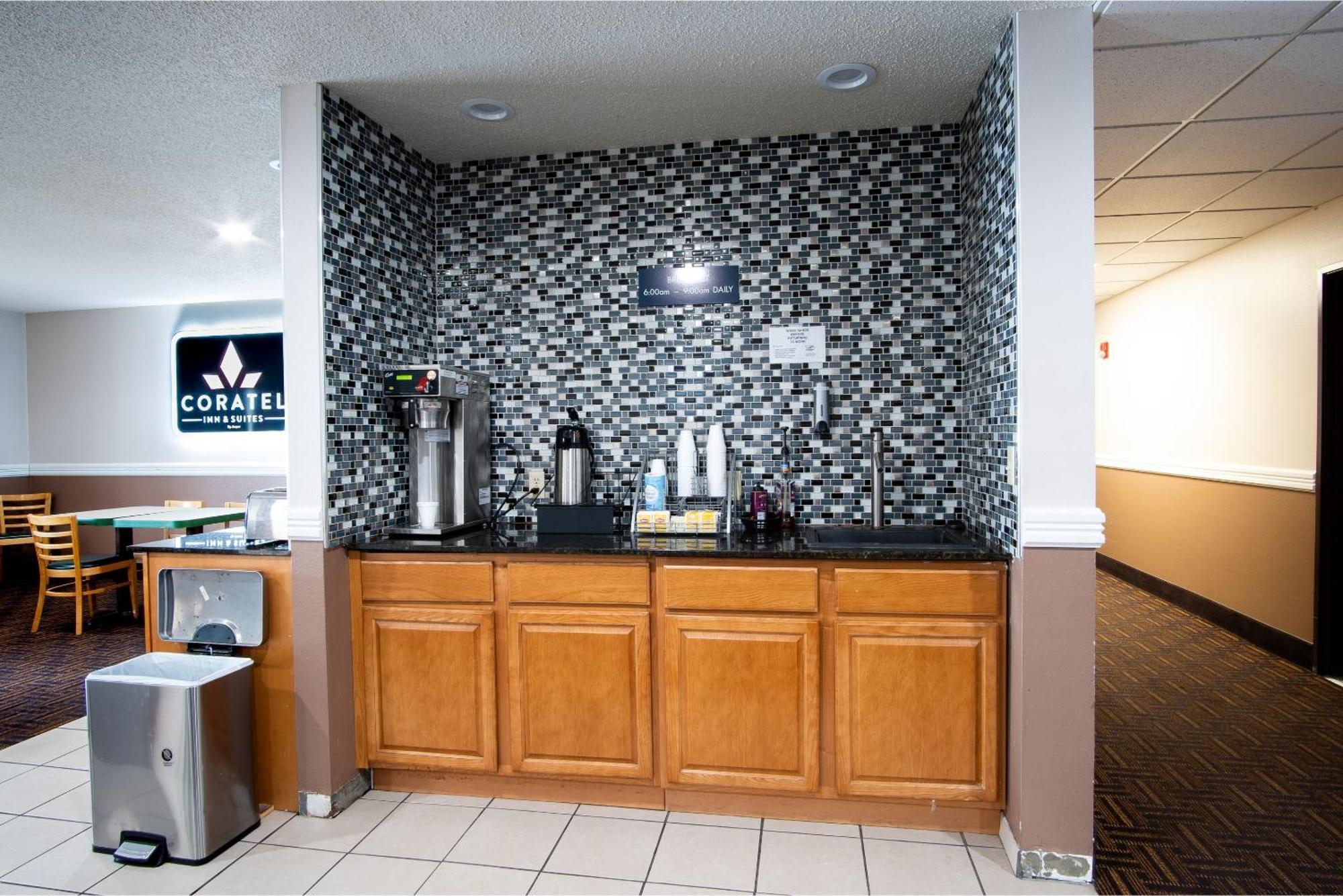 Coratel Inn & Suites By Jasper New Richmond Esterno foto