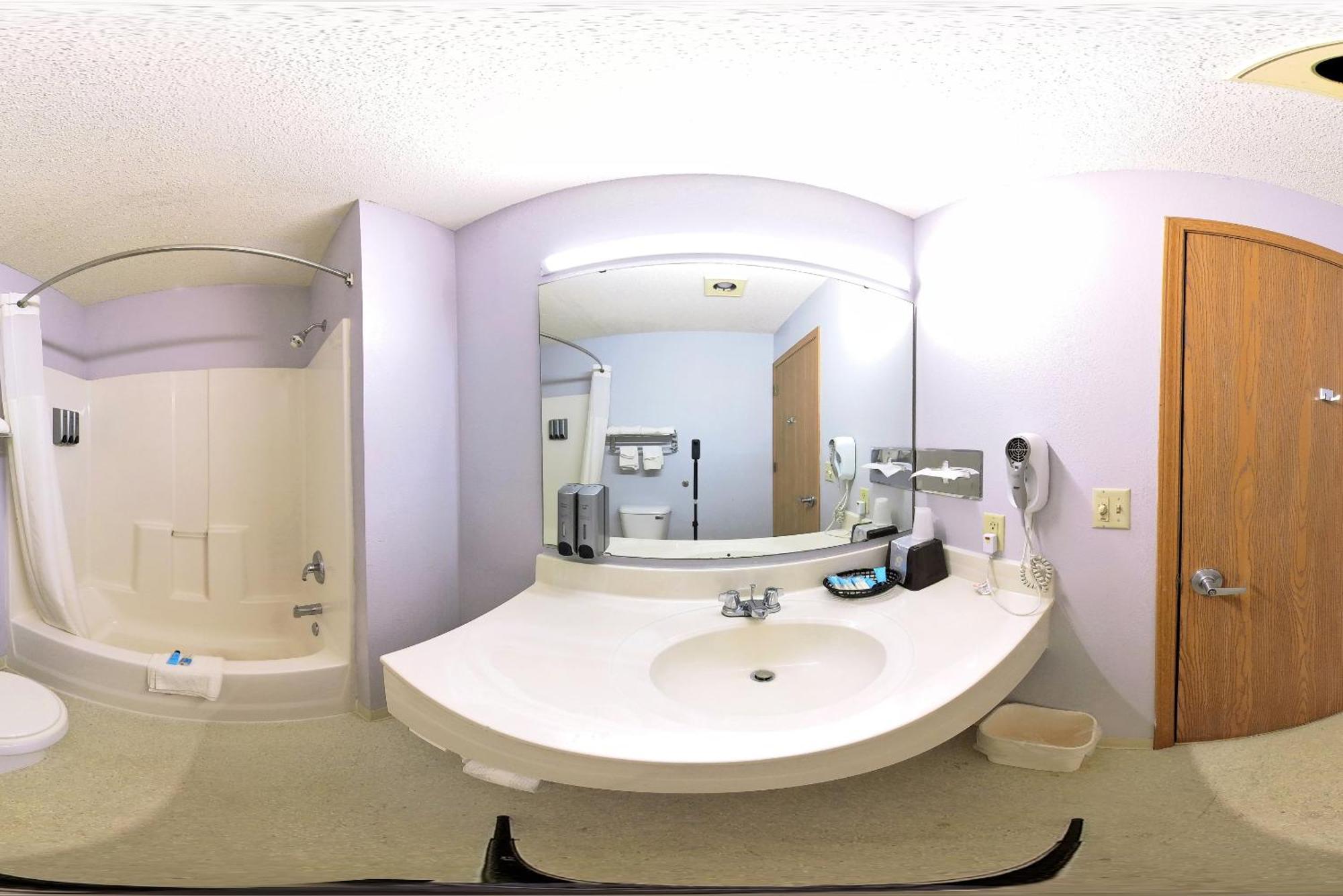 Coratel Inn & Suites By Jasper New Richmond Esterno foto